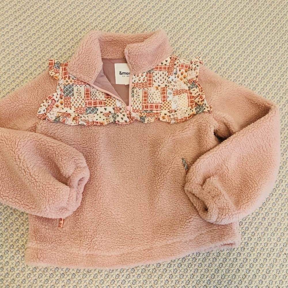 Merci & Merci women’s medium new pink fleece pullover quilted detail ruffle